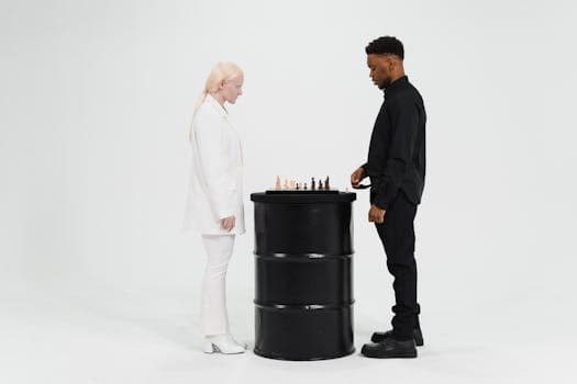 Smoothie Wars reveals loss aversion, sunk cost fallacy, anchoring bias & competitive psychology in action. A game-theory analysis.