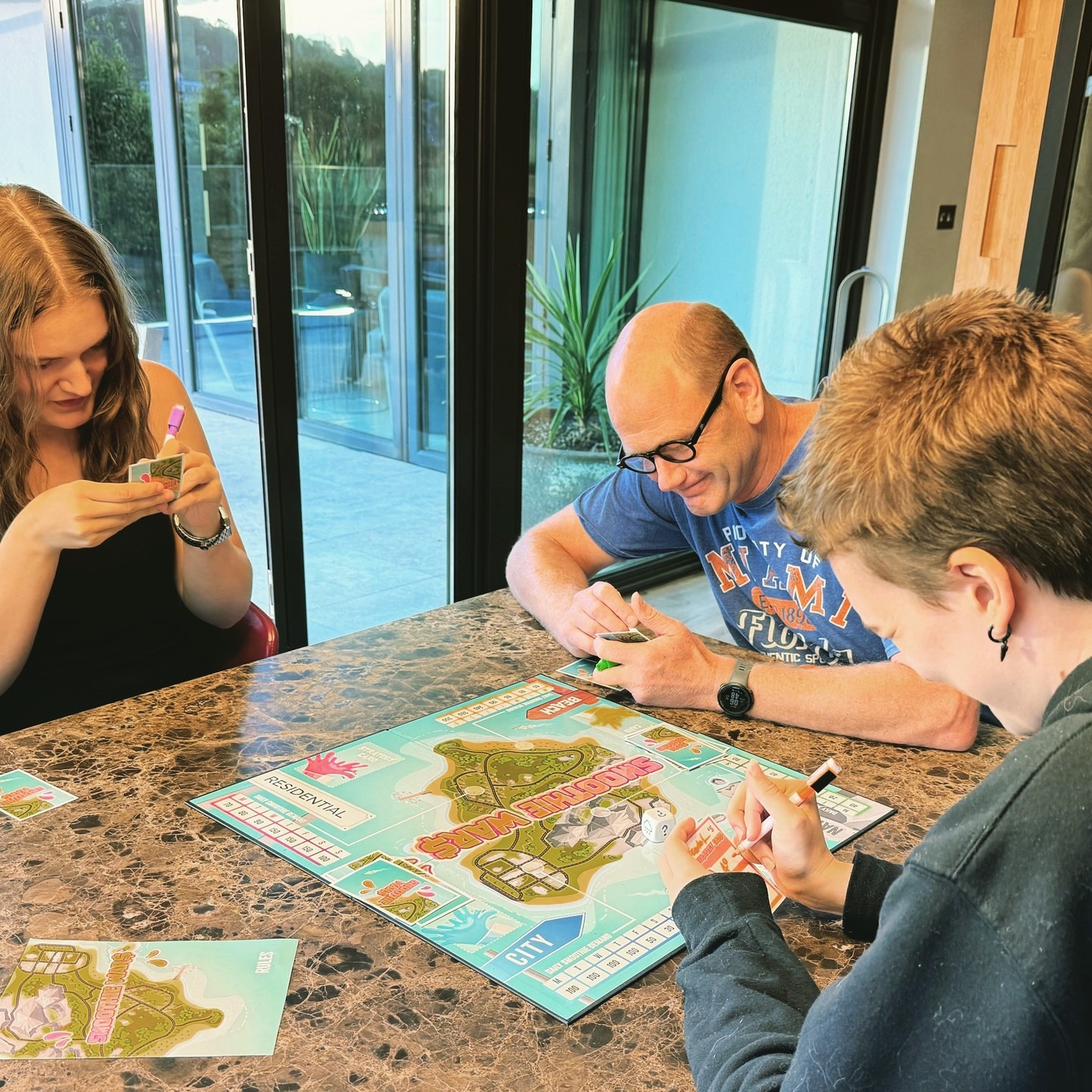 Players enjoying Smoothie Wars